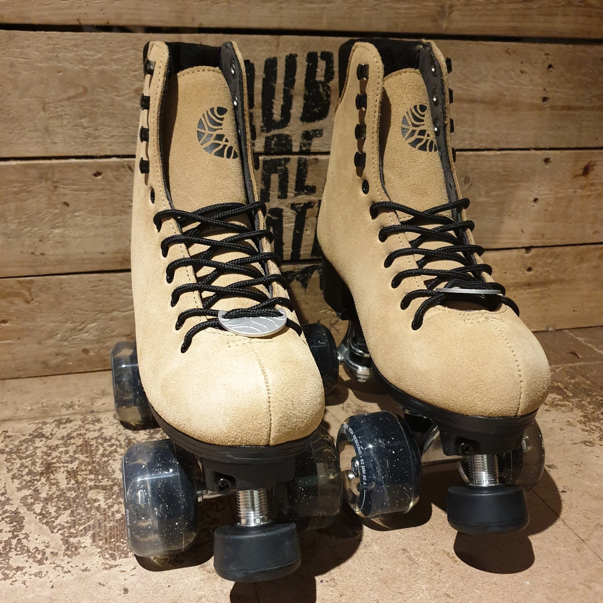 Luna Skates - Image 9